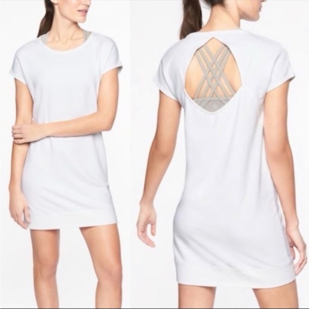 Athleta Cocoon Dress. White. Small.